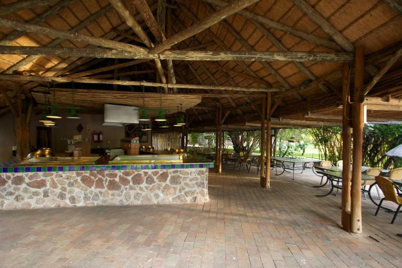 Cresta Mowana Safari Lodge Kasane Exterior photo