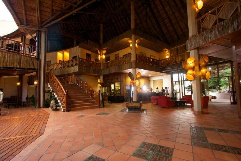 Cresta Mowana Safari Lodge Kasane Exterior photo
