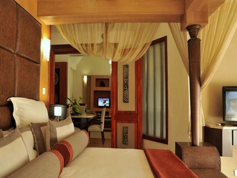 Cresta Mowana Safari Lodge Kasane Exterior photo