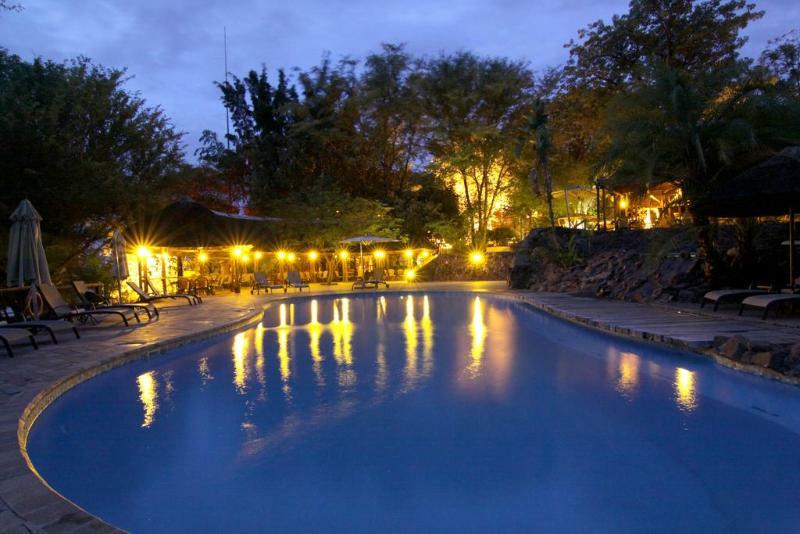 Cresta Mowana Safari Lodge Kasane Exterior photo