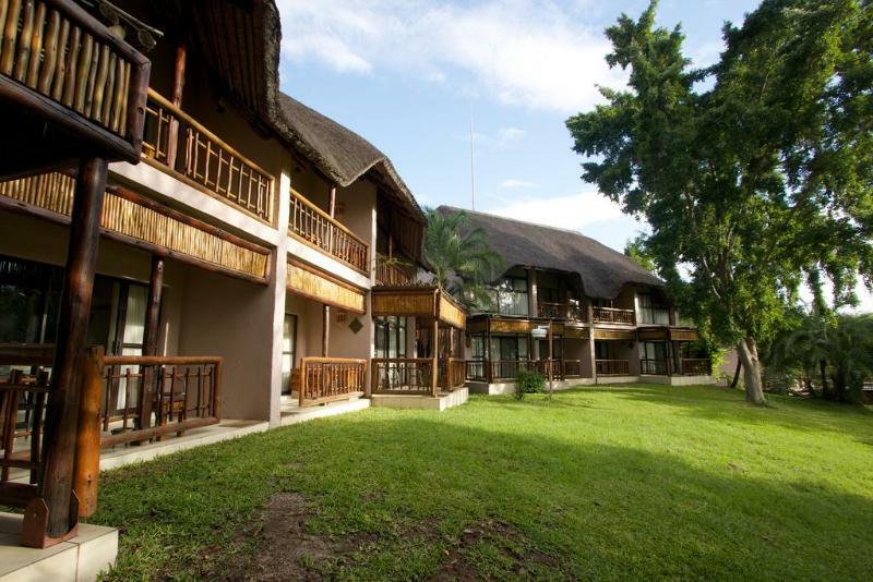 Cresta Mowana Safari Lodge Kasane Exterior photo