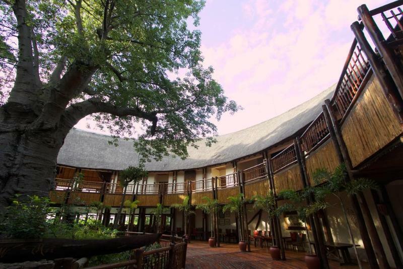 Cresta Mowana Safari Lodge Kasane Exterior photo